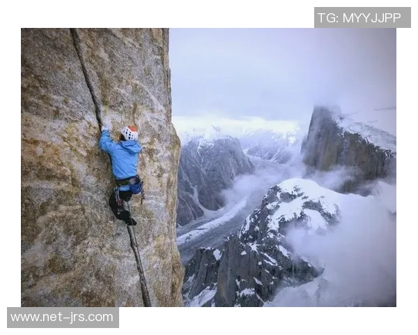 攀岩精神的力量：深入解析杭州攀岩队员的心理素质与挑战应对